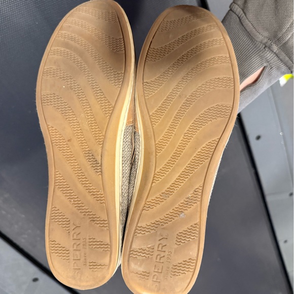 Sperry Boat Shoes - Picture 4 of 4